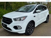 Ford Kuga - 1.5 EcoBoost ST Line 2017 NAVI CAMERA TREKHAAK APPLE CARPLAY