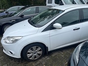 Ford Focus - 1.0 EcoBoost Titanium motorschade.