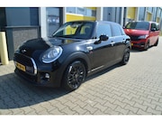 MINI Cooper - 5-Deurs 1.5 Business