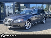 Volvo V70 - 3.0 T6 AWD Summum Youngtimer | 18 inch | Xenon