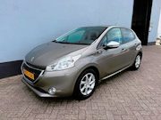 Peugeot 208 - 1.2 PureTech Style - Navigatie
