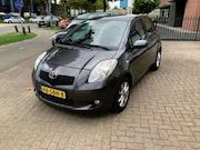 Toyota Yaris - 1.3 VVTI EXECUTIVE