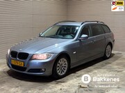 BMW 3-serie - Touring 318i | Airco | Cruise | Trekhaak