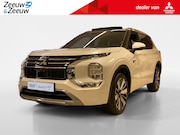 Mitsubishi Outlander - 2.4 PHEV | INSTYLE + | DIRECT LEVERBAAR| ZWART DAK | PRIJS I