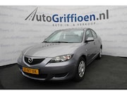 Mazda 3 - 1.6 Touring nette sedan met trekhaak