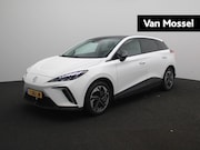 MG MG4 Electric - Luxury 64 kWh | Apple Carplay/Android Auto | Camera | Stoelv