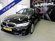 BMW 3-serie - 320e Business Edition Plus Leer | Schuifdak | LED | LMV 17"|