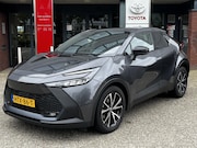 Toyota C-HR - 1.8 Hybrid 140 Dynamic APPLE/ANDROID STUUR/STOELVERWARMING N