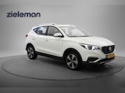 MG MG ZS - Luxury 45 kWh - Panorama, Carplay, Leer, Camera, Stoelverw.