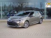 Toyota Corolla - 2.0 Hybrid Executive | Trekhaak | Head-up | BI-tone | Stuur-