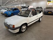 Opel Kadett - 1.6i LS kat. / BERTONE / CABRIO