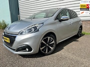 Peugeot 208 - 1.2 PureTech Allure Panodak Leer Automaat