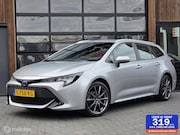 Toyota Corolla - HYBRID ACC CARPLAY CAMERA