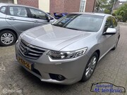 Honda Accord - 2.0 Lifestyle/ TREKHAAK
