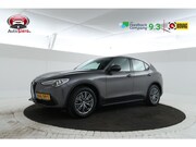 Alfa Romeo Stelvio - 2.2d maat, Navigatie, Leer, Climate,