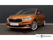 Skoda Fabia - 95pk 1.0 TSI Business Edition | Camera | Adaptive Cruise | K