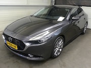 Mazda 3 - 2.0 e-SkyActiv-G M Hybrid 122 Luxury - Automaat - Trekhaak