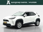 Toyota Yaris Cross - 1.5 Hybrid 115 Business | All season | Carplay navigatie | C