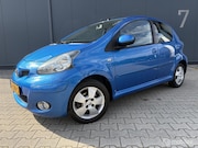 Toyota Aygo - 1.0-12V Dynamic Blue 5-drs Airco