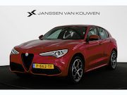 Alfa Romeo Stelvio - 2.0T 280pk AWD Veloce Carplay Adaptieve Cruise Leder Memory