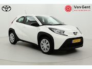Toyota Aygo X - 1.0 VVT-i MT Play | Apple Carplay / Android Auto | Adaptive