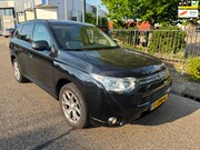 Mitsubishi Outlander - 2.0 PHEV Instyle ACCU NOT GOOD