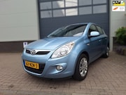 Hyundai i20 - | 1.4i DynamicVersion | Volledig onderhouden | Airco | Trekh