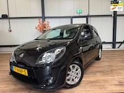 Renault Twingo - 1.2-16V Miss Sixty / airco / eerste eigenaar