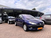 Peugeot 206 - 1.4 Gentry, Airco, Inruil mogelijk