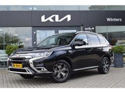 Mitsubishi Outlander - 2.4 PHEV Intense | AWD | Stoelverwarming | Camera + Sensoren