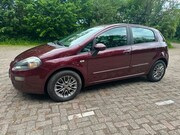 Fiat Punto - 1.3 M-Jet Easy CLIMA NW APK