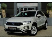 Volkswagen T-Roc - 1.0 TSI Life | 110 PK | Apple Carplay | ACC | Parkeersensore
