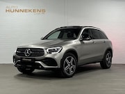 Mercedes-Benz GLC-klasse - 300e 4MATIC AMG | Trekhaak | Open dak | Camera | Stoelverwar