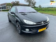 Peugeot 206 - CC 1.6-16V Roland Garros, Trekhaak, Climate control, Bluetoo