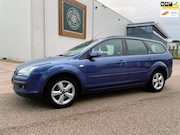 Ford Focus - Wagon 1.6-16V Ghia