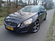 Volvo V60 - 1.6 T3 Kinetic |CRUISE+AIRCO|