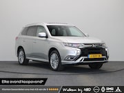 Mitsubishi Outlander - 2.4 PHEV Instyle | Leder | Panorama dak | Stoelverwarming |
