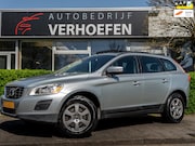 Volvo XC60 - 2.0T Kinetic - AUTOMAAT - PANORAMADAK - TREKHAAK - STOELVERW