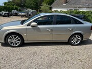 Opel Vectra - 1.8-16V Executive Gts hatchback