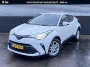 Toyota C-HR - 1.8 Hybrid Active Apple CarPlay/Android Auto Navigatie, acht