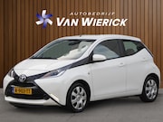 Toyota Aygo - 1.0 VVT-i x-play 5-Deurs Automaat | Camera | Carplay | Airco