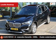 BMW X1 - SDrive20i VDL Nedcar Edition PANO-DAK TREKHAAK