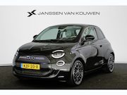Fiat 500 - La Prima 42 kWh Pano Leder Stoelverwarming JBL Camera Apple 