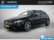 Mercedes-Benz A-klasse - 180 AMG line | Night pakket | Panorama schuifdak | Parkeerpa