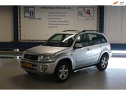 Toyota RAV4 - 2.0-16V VVT-i Sol / NW APK / AIRCO / 5 DRS / HAAK / TOP DEAL