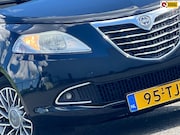 Lancia Ypsilon - 0.9 TwinAir Platinum | Nero Vulcano | Airco/LMV/Blue&Me/PDC 