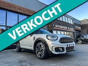 MINI Countryman - Mini Cooper S E ALL4 John Cooper Works 220pk/Chester Brown l