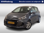 Hyundai i10 - 1.0i Comfort met Navigatie Lage Km stand