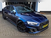 Audi A5 - 45 TFSI quattro Sport S-line Black Edition Lees de advertent