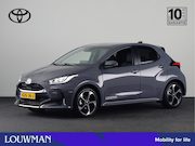 Toyota Yaris - 1.5 Hybrid 130 Executive *DEMO* | Metaallak | Camera | LED K